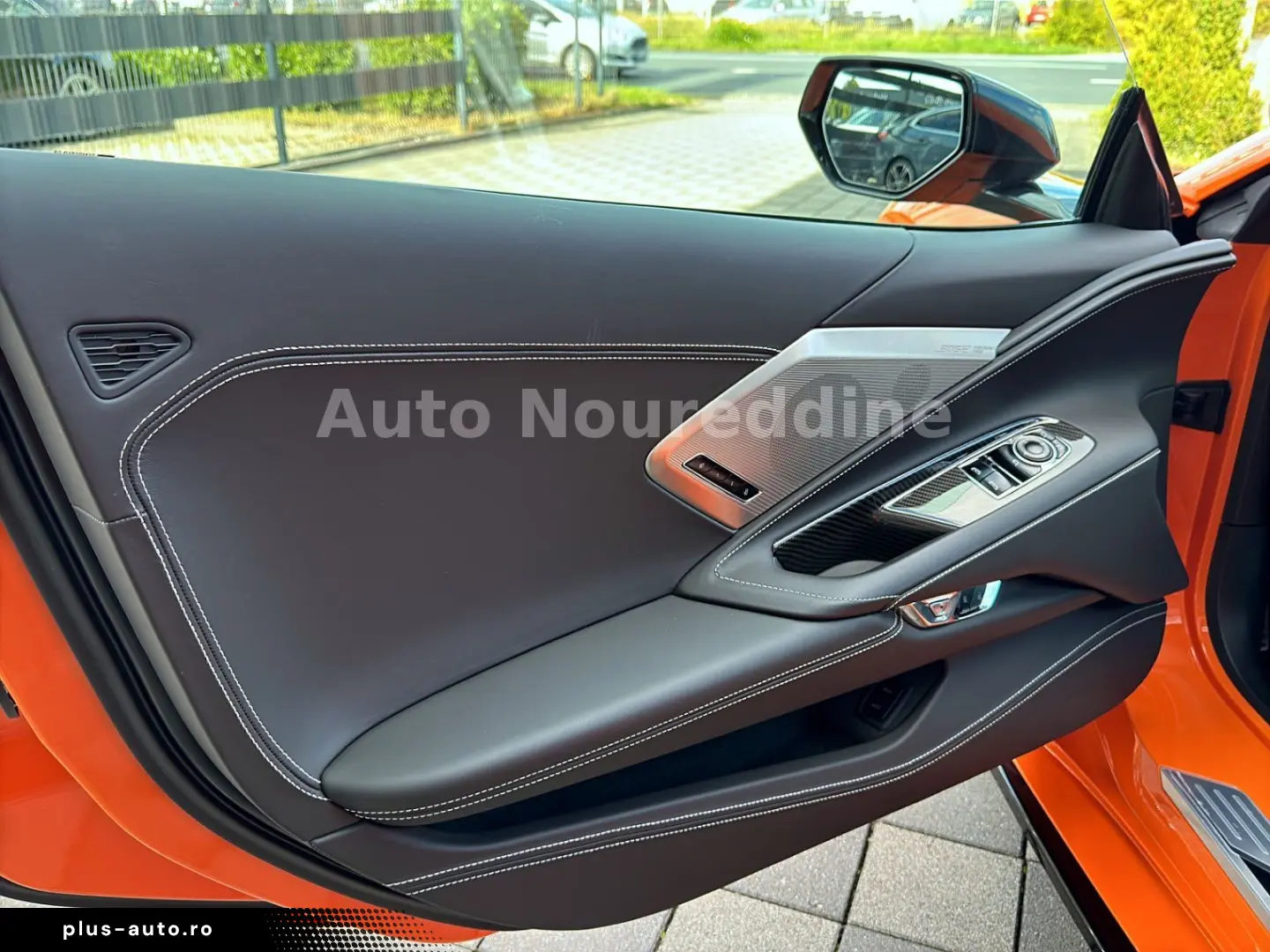 CORVETTE C8 6.2 V8 Stingray 3LT Coupe Targa Deutsch Voll