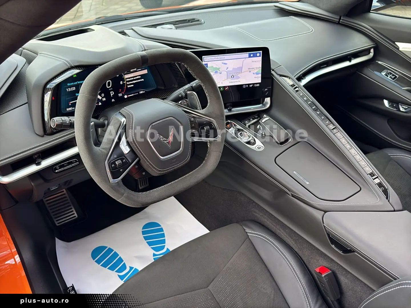 CORVETTE C8 6.2 V8 Stingray 3LT Coupe Targa Deutsch Voll