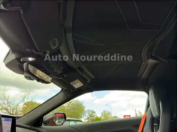 CORVETTE C8 6.2 V8 Stingray 3LT Coupe Targa Deutsch Voll