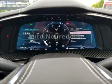 CORVETTE C8 6.2 V8 Stingray 3LT Coupe Targa Deutsch Voll