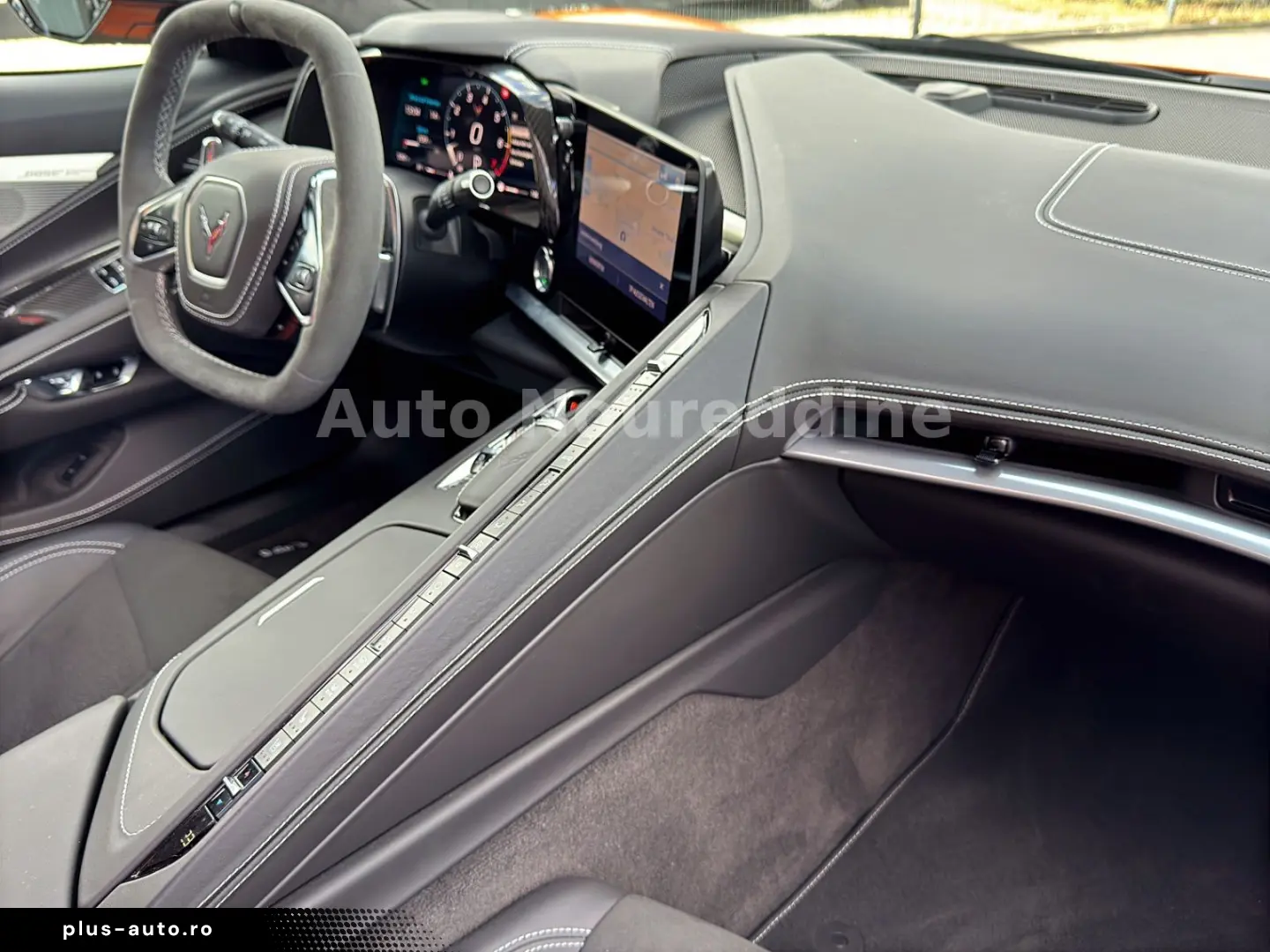 CORVETTE C8 6.2 V8 Stingray 3LT Coupe Targa Deutsch Voll