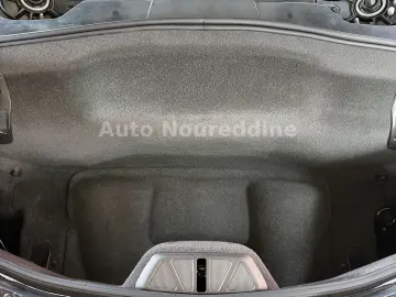 CORVETTE C8 6.2 V8 Stingray 3LT Coupe Targa Deutsch Voll