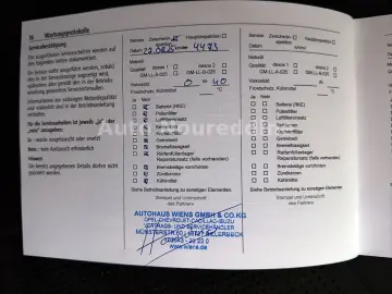 CORVETTE C8 6.2 V8 Stingray 3LT Coupe Targa Deutsch Voll