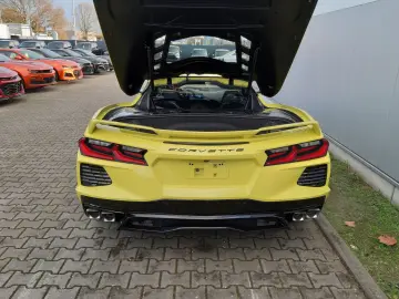 CORVETTE C8 Coupe 2LT 6.2V8 Magnetic Lift Europamodell