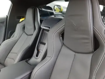 CORVETTE C8 Coupe 2LT 6.2V8 Magnetic Lift Europamodell