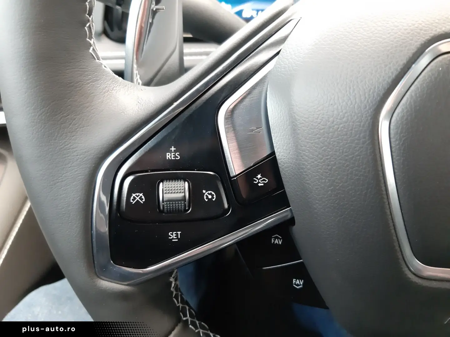 CORVETTE C8 Coupe 2LT 6.2V8 Magnetic Lift Europamodell