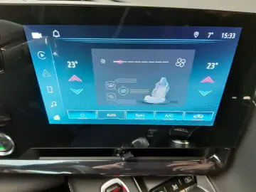 CORVETTE C8 Coupe 2LT 6.2V8 Magnetic Lift Europamodell