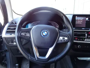 BMW X3 xDrive30e