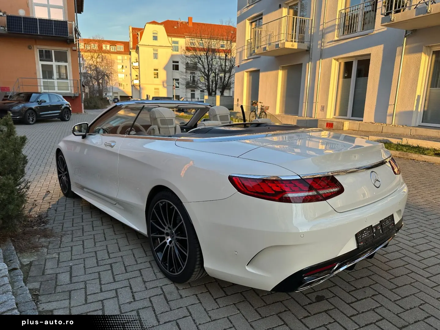 MERCEDES-BENZ S 560  Cabriolet AMG Swarovski Head-Up 360