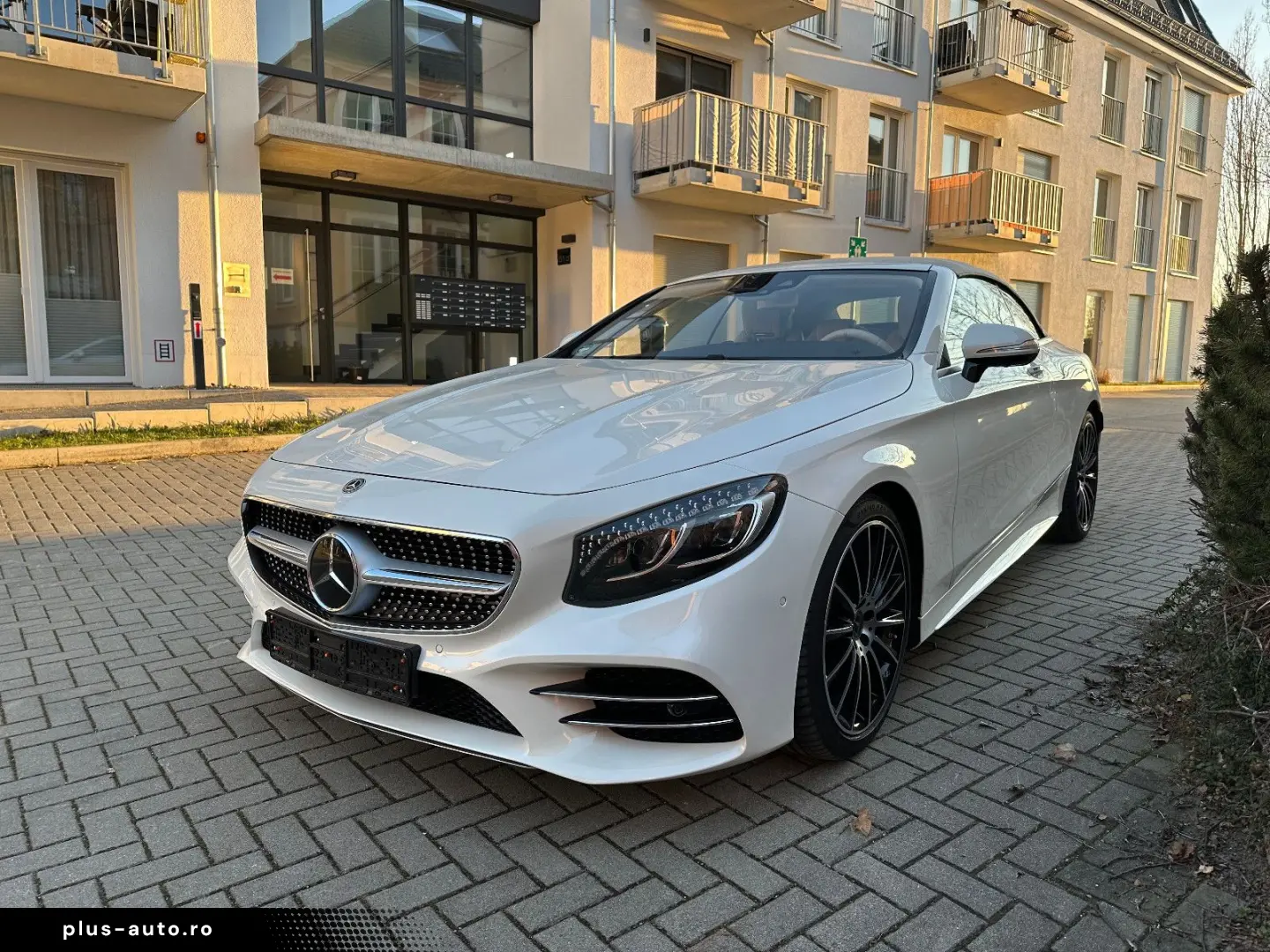 MERCEDES-BENZ S 560  Cabriolet AMG Swarovski Head-Up 360