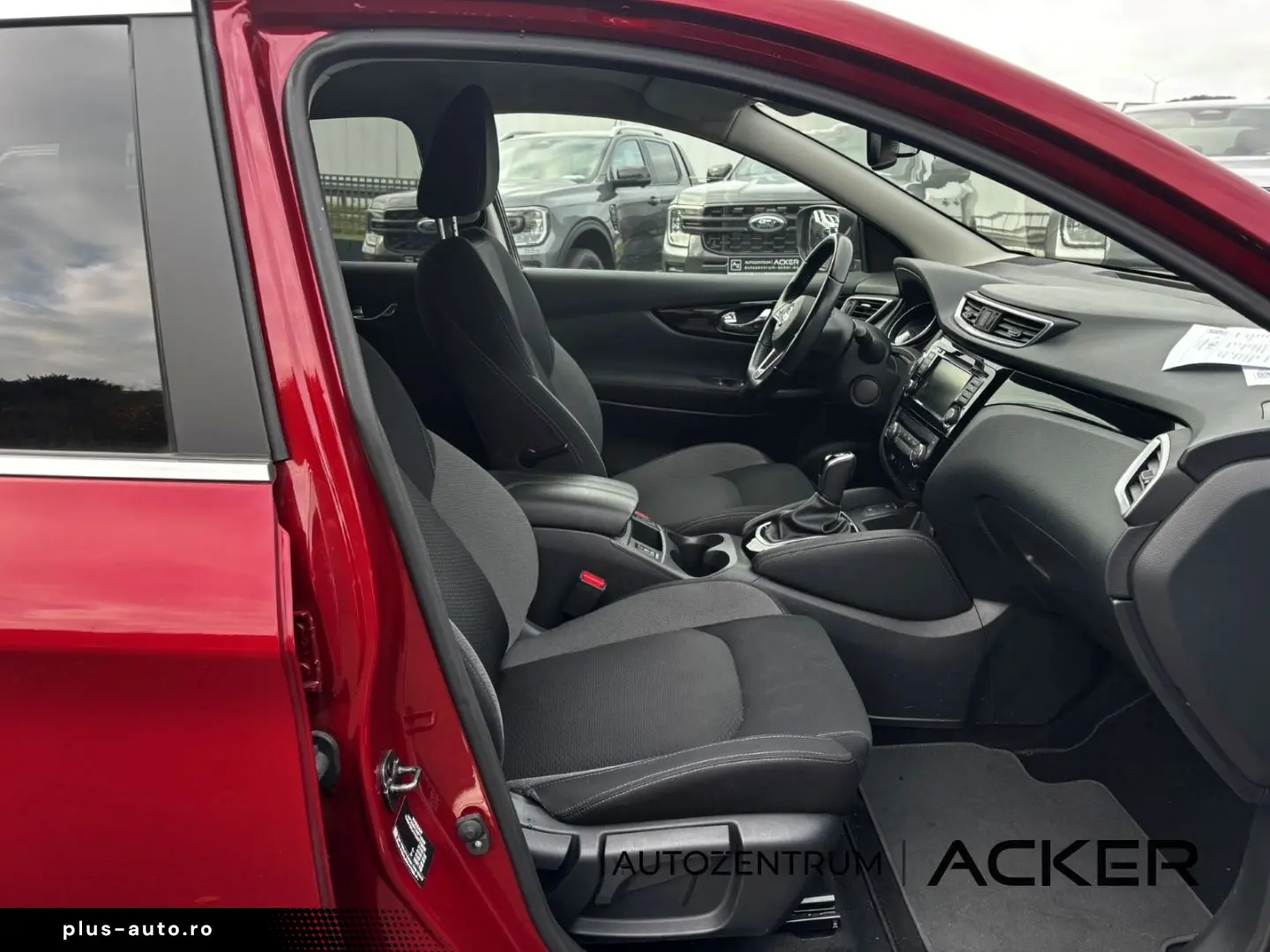 NISSAN Qashqai 1.7 dCi N-Connecta 4x4