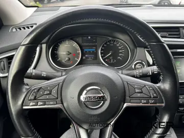 NISSAN Qashqai 1.7 dCi N-Connecta 4x4
