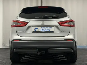 NISSAN Qashqai 1.7 dCi N-Connecta 4x4 Autom. Pano