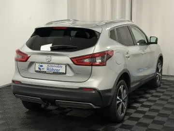 NISSAN Qashqai 1.7 dCi N-Connecta 4x4 Autom. Pano