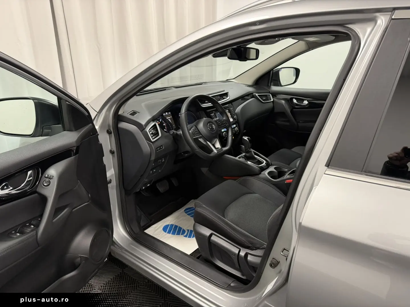 NISSAN Qashqai 1.7 dCi N-Connecta 4x4 Autom. Pano