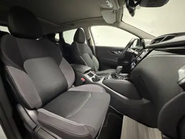 NISSAN Qashqai 1.7 dCi N-Connecta 4x4 Autom. Pano