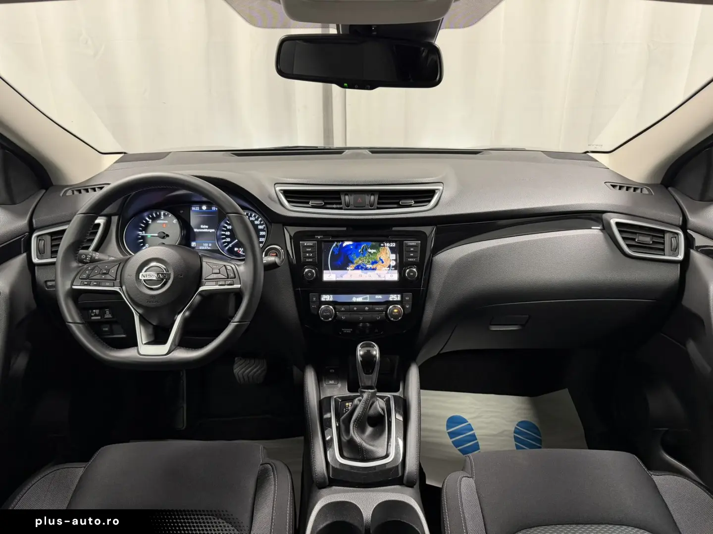 NISSAN Qashqai 1.7 dCi N-Connecta 4x4 Autom. Pano