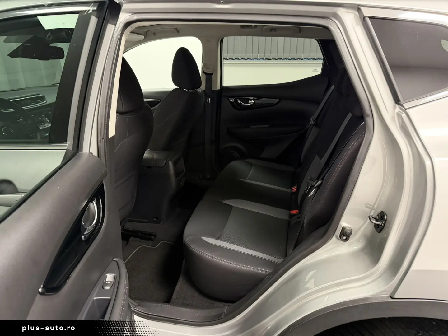 NISSAN Qashqai 1.7 dCi N-Connecta 4x4 Autom. Pano