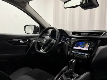 NISSAN Qashqai 1.7 dCi N-Connecta 4x4 Autom. Pano