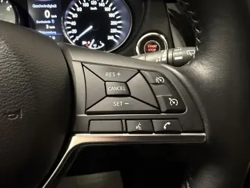 NISSAN Qashqai 1.7 dCi N-Connecta 4x4 Autom. Pano