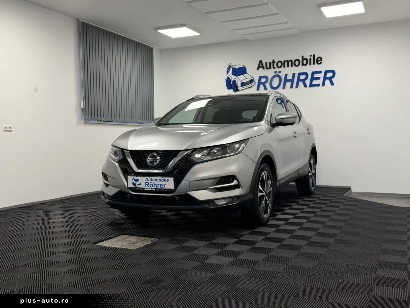 NISSAN Qashqai 1.7 dCi N-Connecta 4x4 Autom. Pano