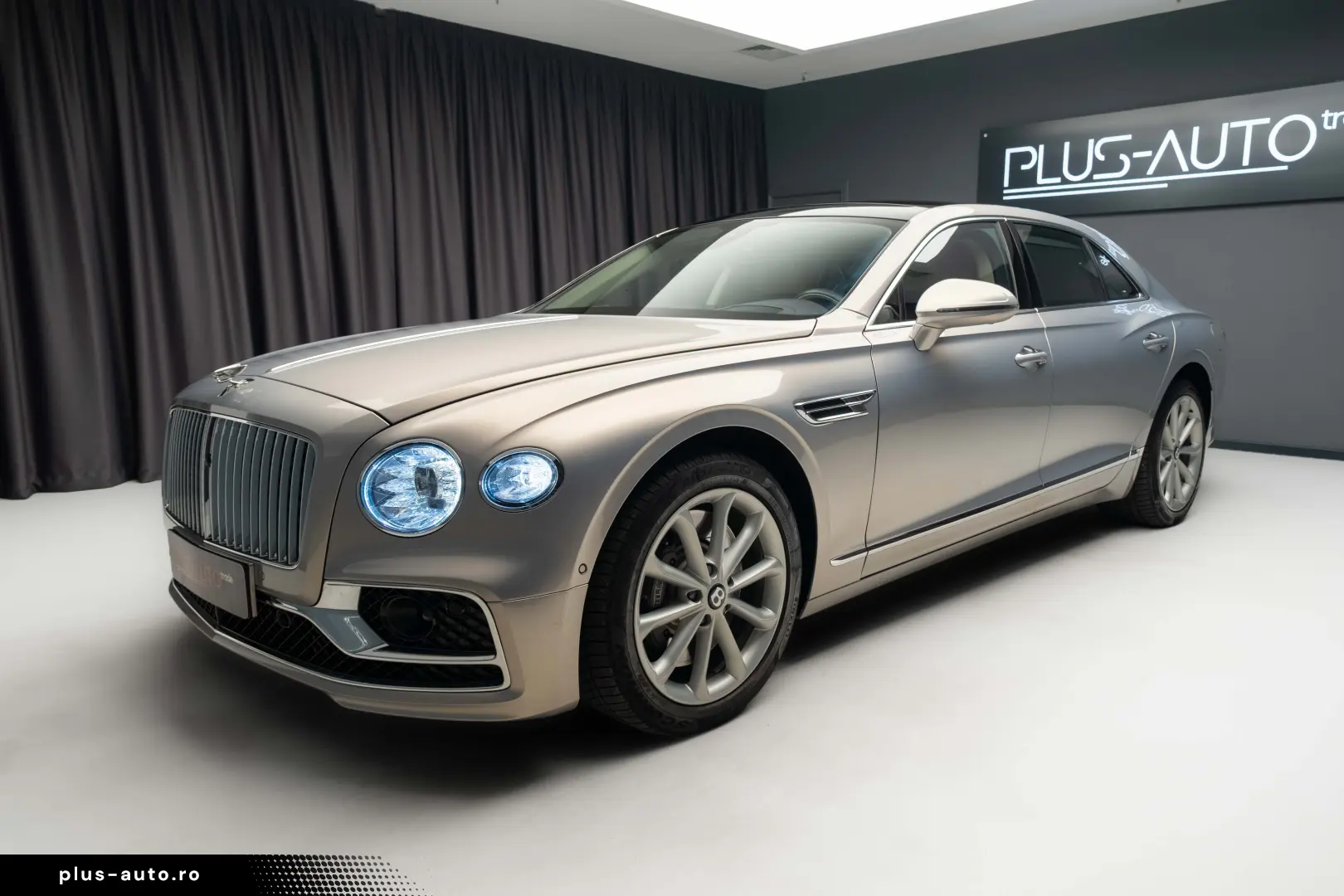 Bentley Flying Spur Hybrid B&O HUD Stoc!!!