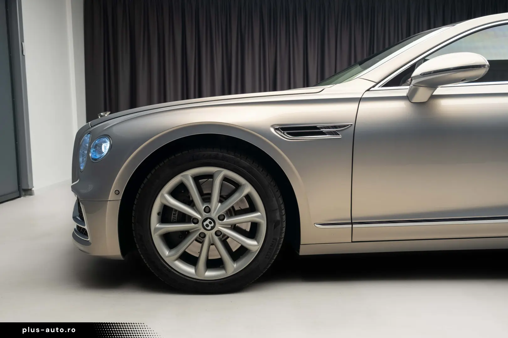 Bentley Flying Spur Hybrid B&O HUD Stoc!!!