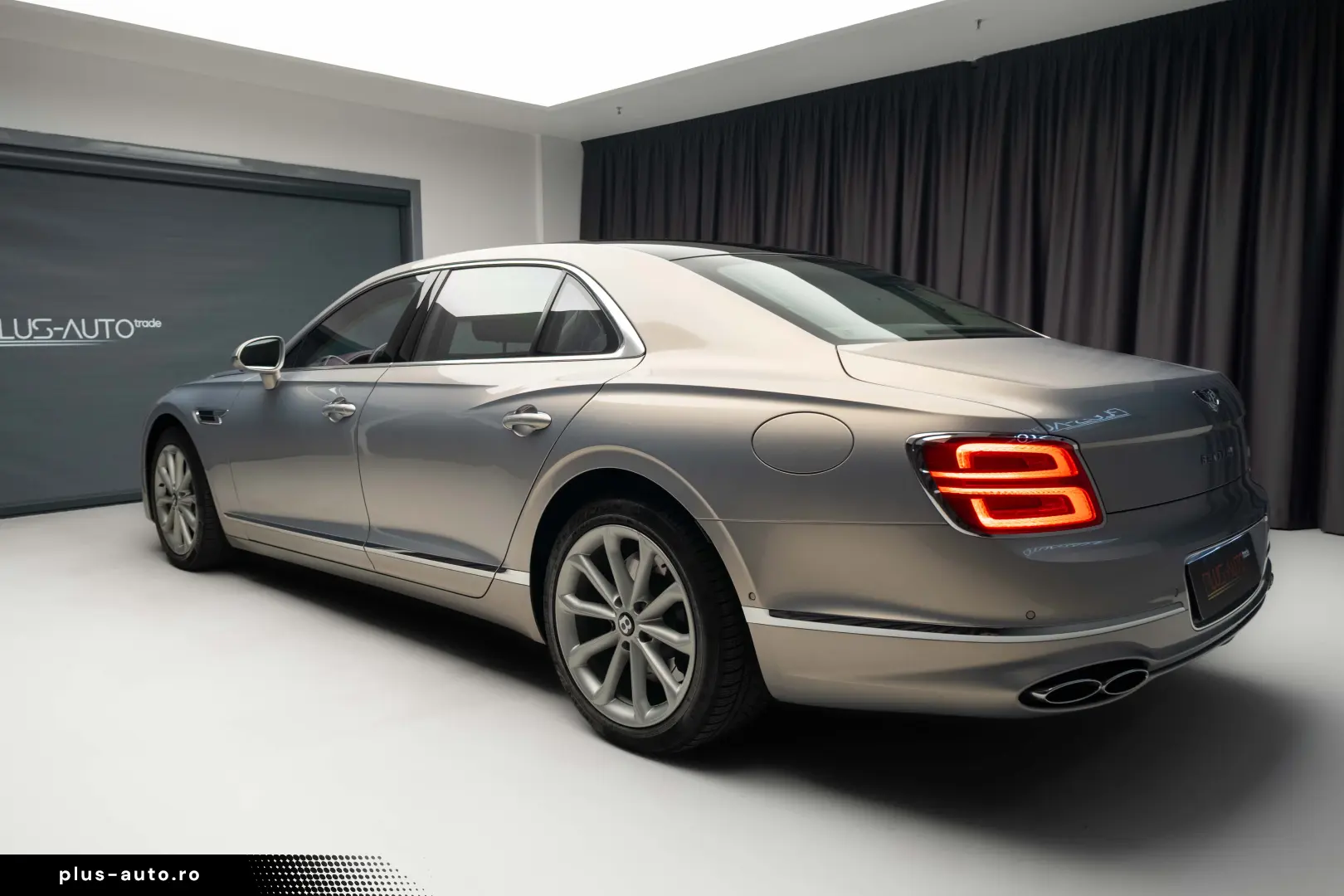 Bentley Flying Spur Hybrid B&O HUD Stoc!!!