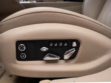 Bentley Flying Spur Hybrid B&O HUD Stoc!!!