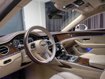 Bentley Flying Spur Hybrid B&O HUD Stoc!!!