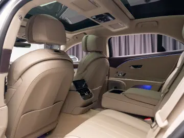 Bentley Flying Spur Hybrid B&O HUD Stoc!!!