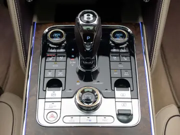 Bentley Flying Spur Hybrid B&O HUD Stoc!!!