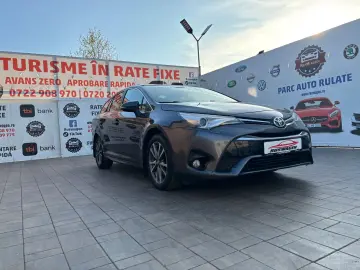 Toyota Avensis 2015 10