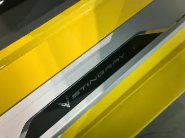 Corvette C8 Stingray Cab 2LT 495hp