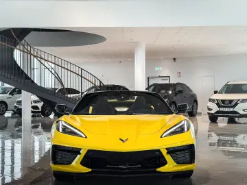 Corvette C8 Stingray Cab 2LT 495hp