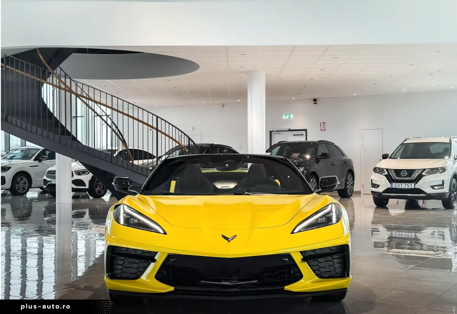 Corvette C8 Stingray Cab 2LT 495hp