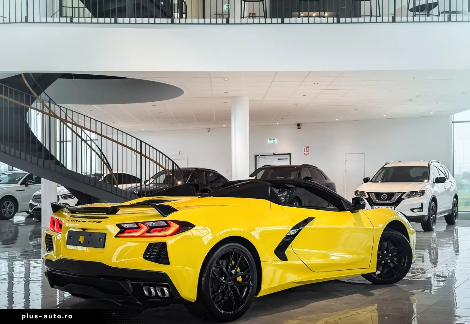 Corvette C8 Stingray Cab 2LT 495hp