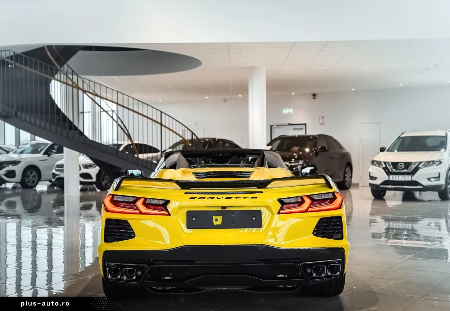 Corvette C8 Stingray Cab 2LT 495hp