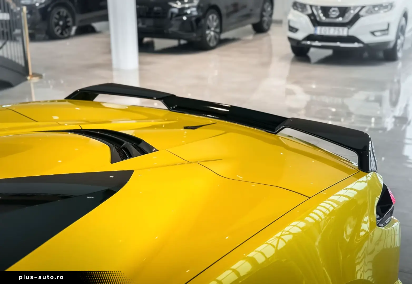 Corvette C8 Stingray Cab 2LT 495hp