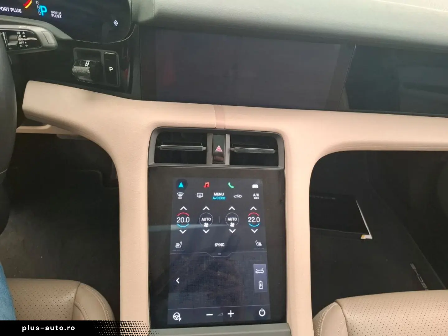 PORSCHE Taycan Plus 5-SITZE PANO WÄRMEPUMPE PASM