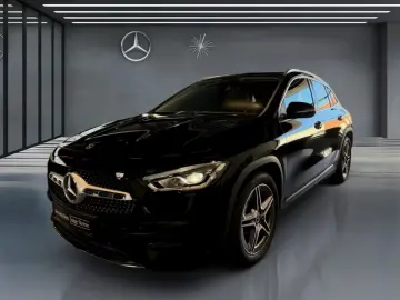 MERCEDES-BENZ GLA 200 AMG