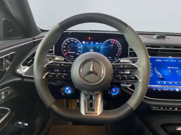 MERCEDES-BENZ E 53 AMG HYBRID 4M