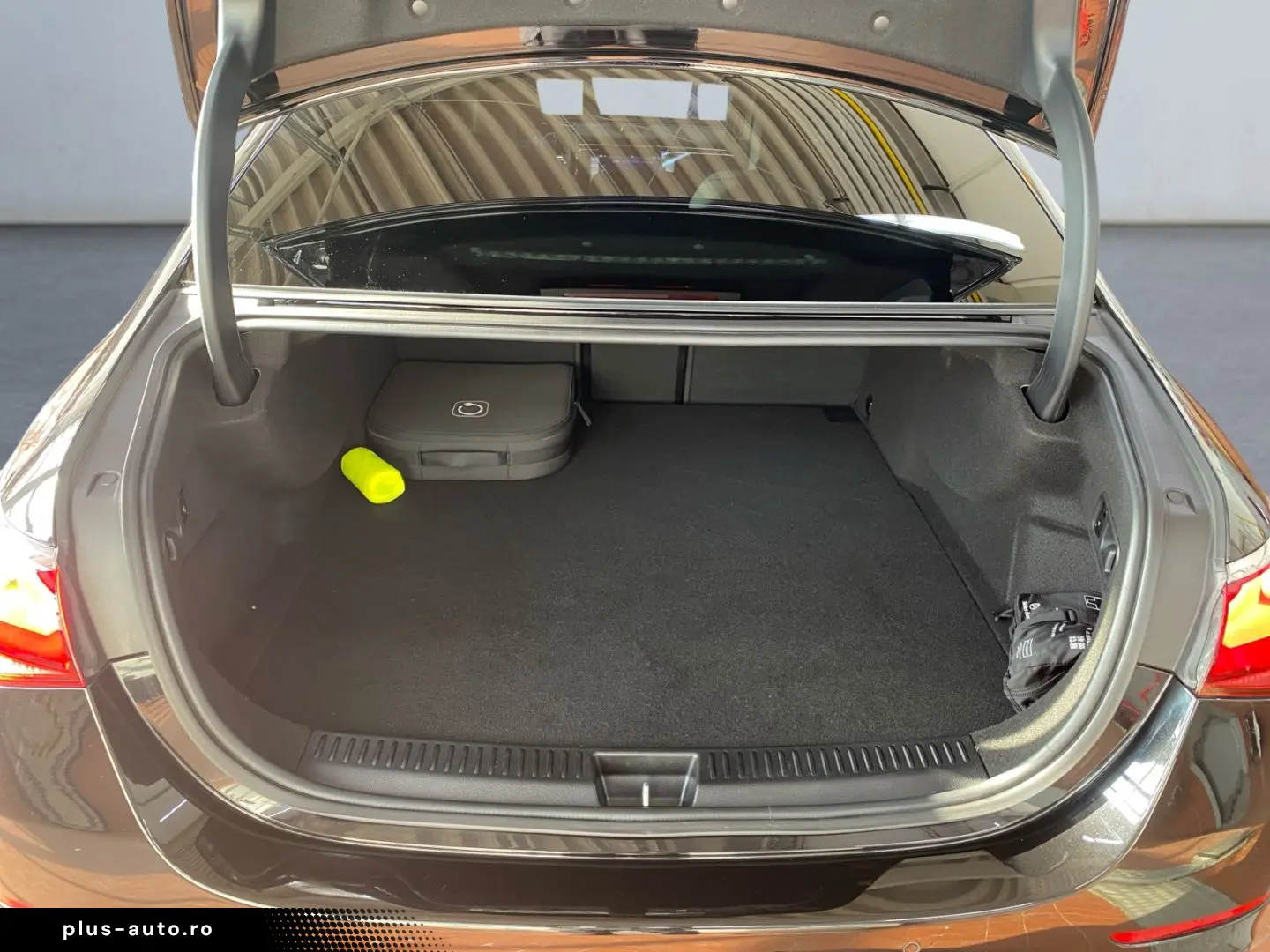 MERCEDES-BENZ E 53 AMG HYBRID 4M