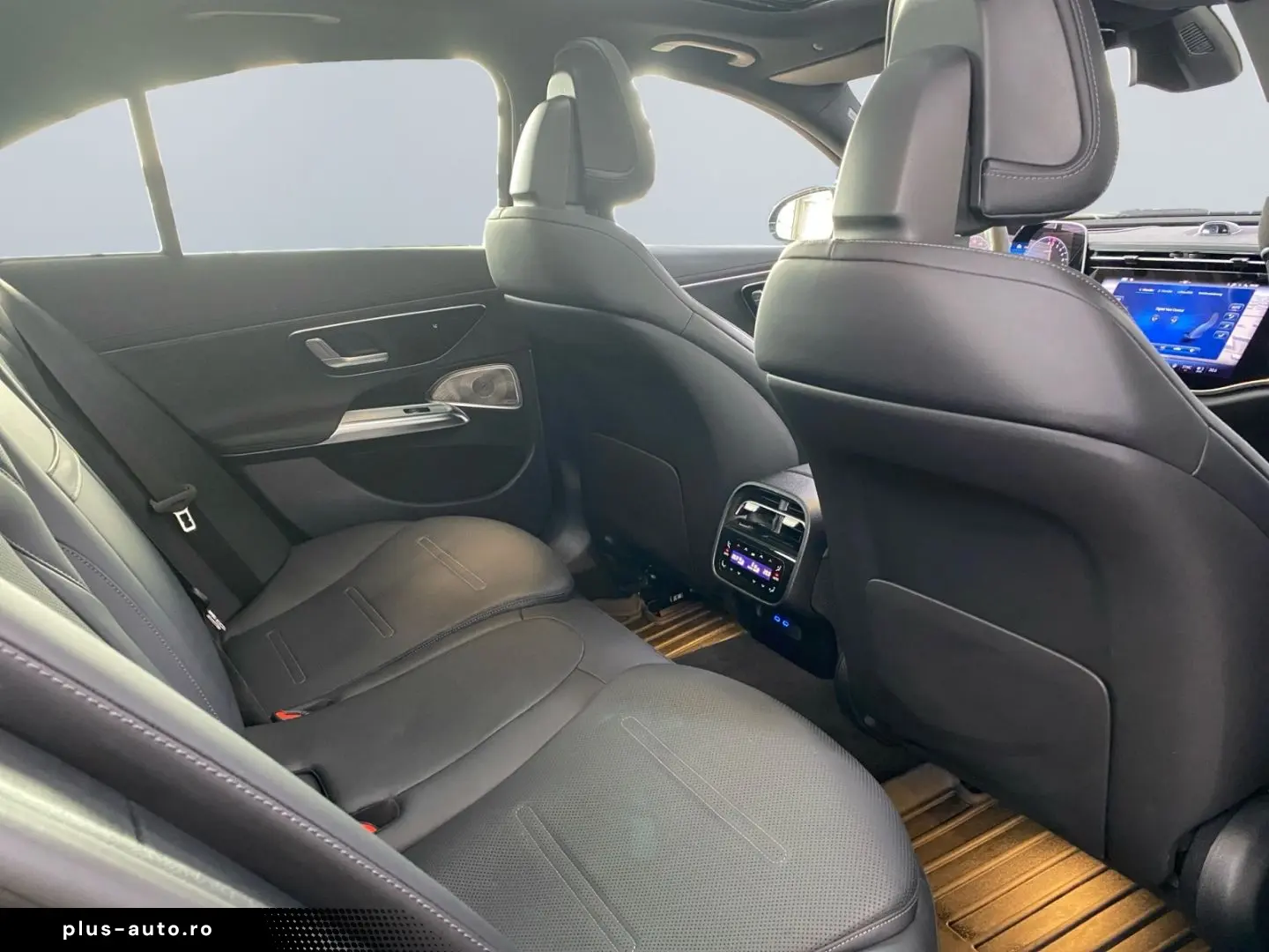 MERCEDES-BENZ E 53 AMG HYBRID 4M