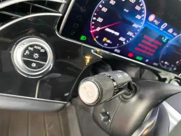 MERCEDES-BENZ E 53 AMG HYBRID 4M