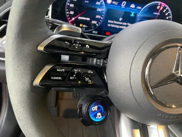 MERCEDES-BENZ E 53 AMG HYBRID 4M