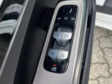 Mercedes-Benz CLE 200 Cabriolet AMG