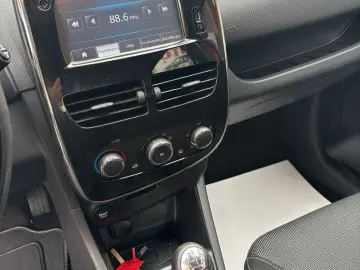RENAULT CLIO 2014 1.5