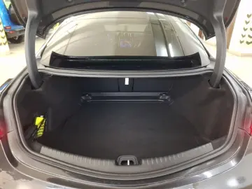 MERCEDES-BENZ CLE 180 Coupé AMG