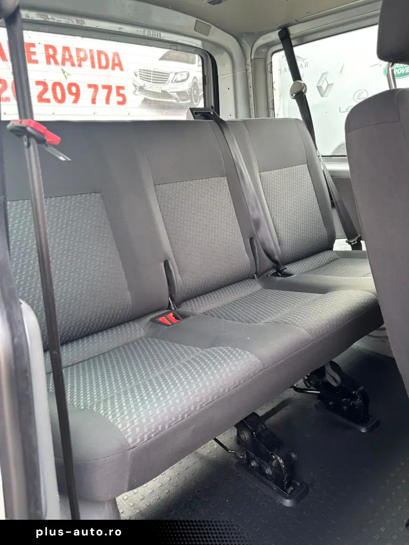 Volkswagen Transporter 2011 11